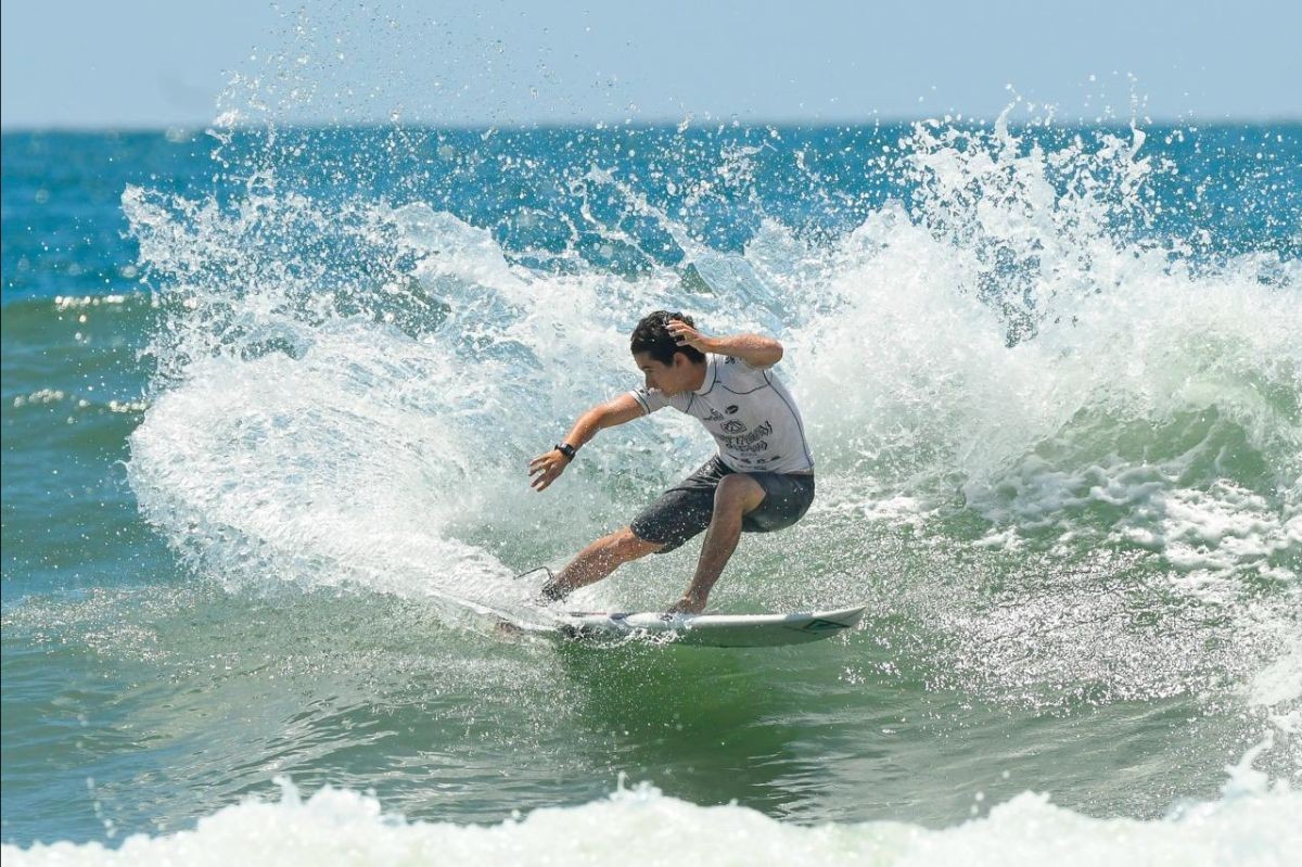 Praia da Joaquina recebe decisão do Surf Talentos 2025