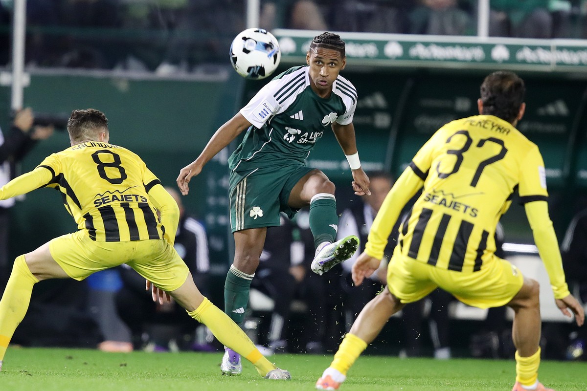 Grêmio tem acerto com Tetê e faz proposta ao Panathinaikos