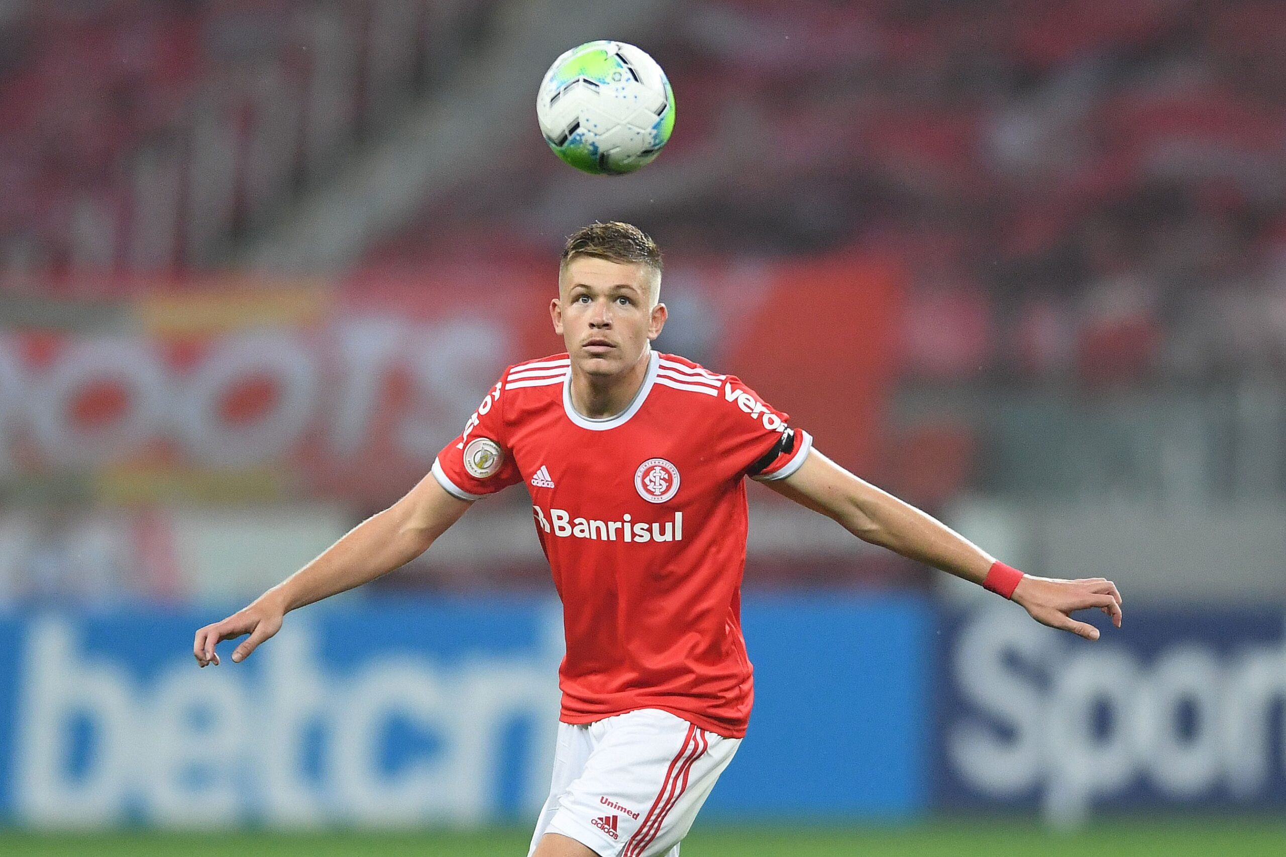 Inter é condenado a pagar quase R$ 30 milhões a empresário por venda de Bruno Fuchs