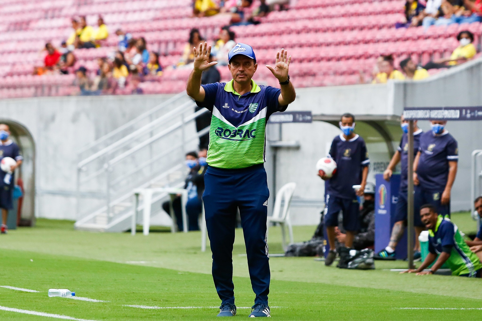 Globo FC oficializa técnico Roberto Neves para o Campeonato Potiguar