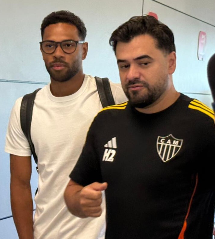 Reforço do Atlético-MG, Renan Lodi chega a BH e explica acerto: “Foi pelo projeto do Galo”