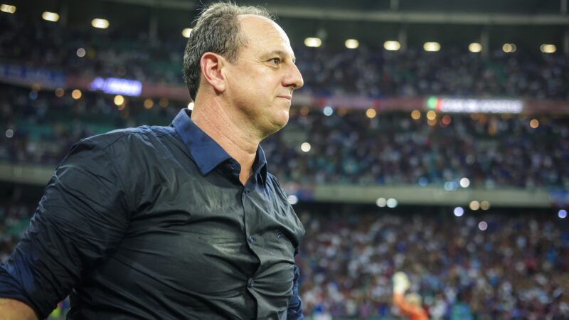 Após primeiros títulos, Ceni vai para ano em que pode se tornar 2º técnico com mais jogos no Bahia