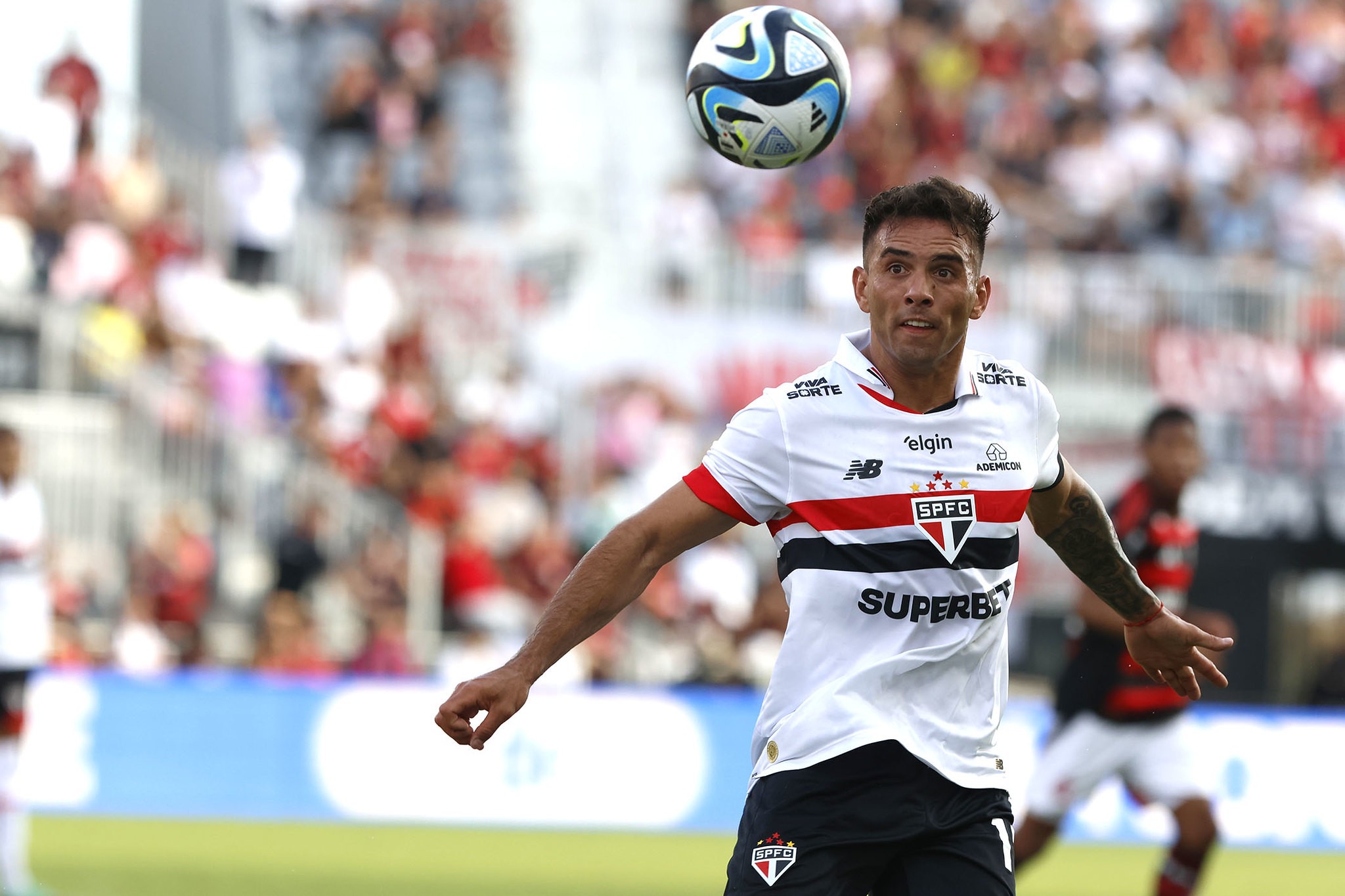 São Paulo anuncia acordo com River Plate em negócio por Galoppo, Tapia e Enzo Díaz