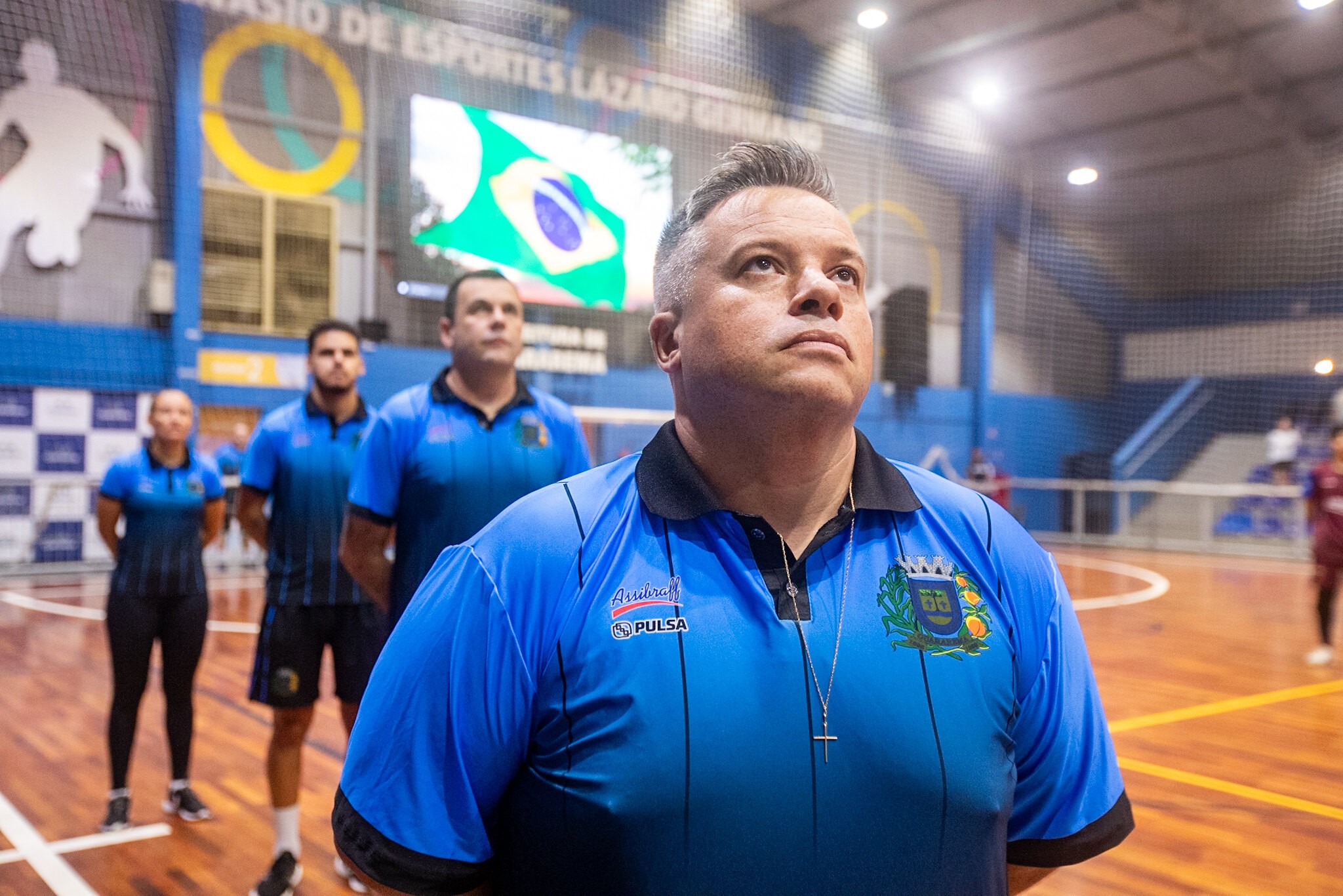 Jabá renova e vai para a quinta temporada à frente do futsal de Guararema
