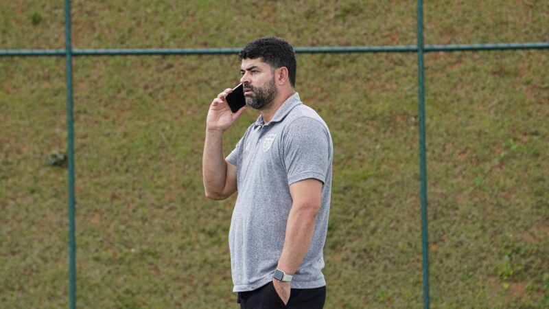 Ari Barros avisa que CRB continua no mercado: “Aguardando duas situações para finalizar”