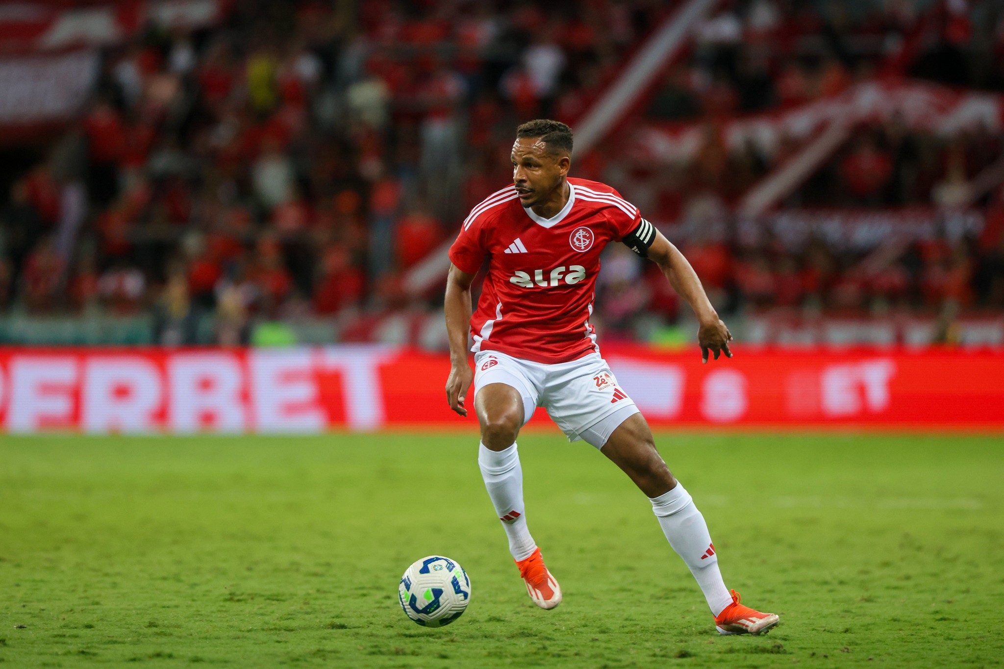 Inter tenta retorno de Fernando para 2026; confira detalhes