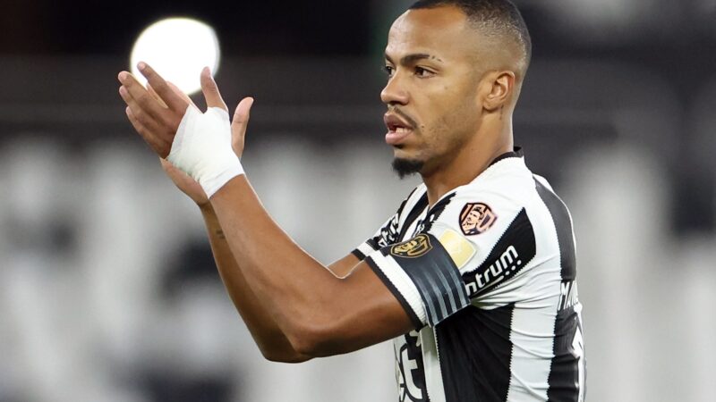 Marlon Freitas abre mão de percentual, e Botafogo e Palmeiras já trocam documentos para concluir o negócio
