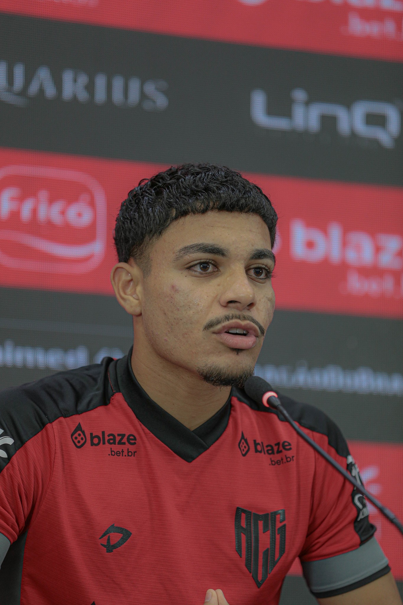 Kauan deixa o Atlético-GO e volta para o Fortaleza após fim do empréstimo