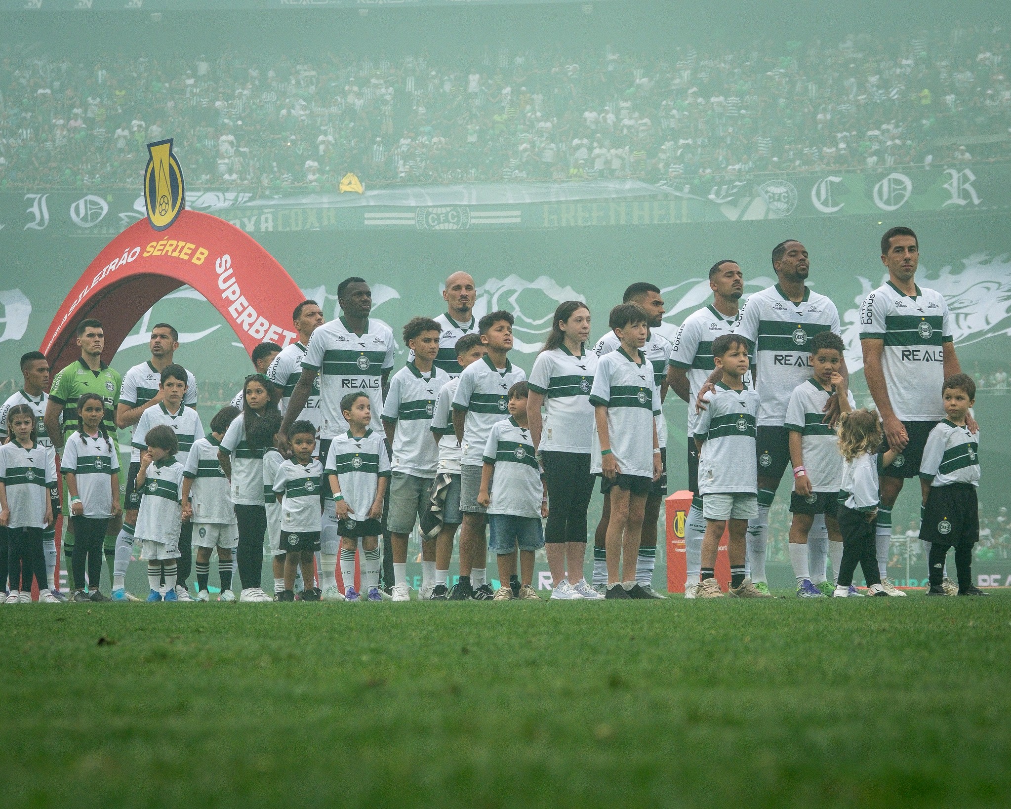 Coritiba 2026: saiba o desenho do elenco de Fernando Seabra para a nova temporada