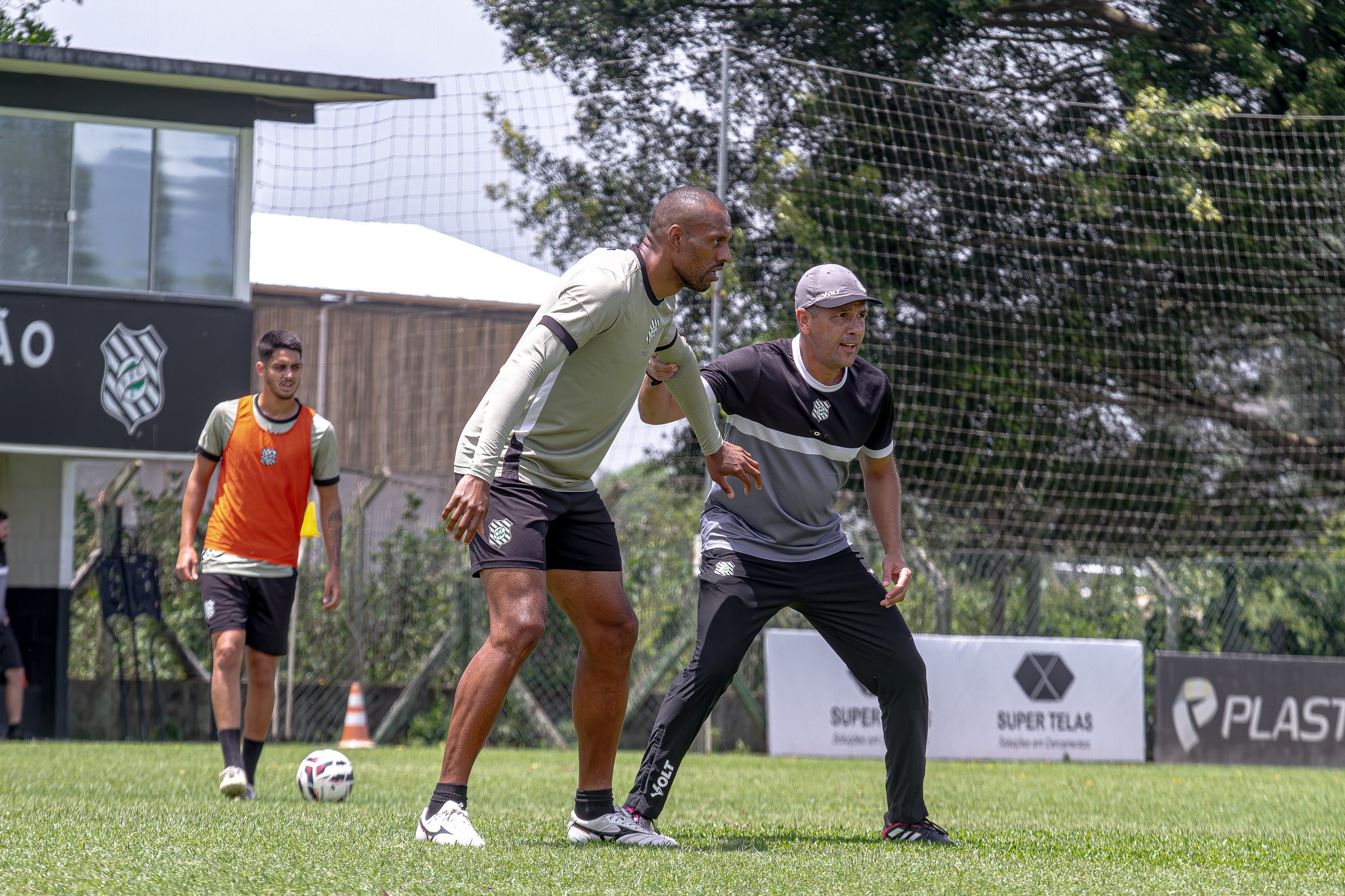 Figueirense fará jogos-treino contra adversários do Catarinense
