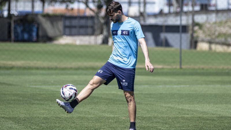 Ferroviária inicia pré-temporada para 2026; veja quem tem contrato