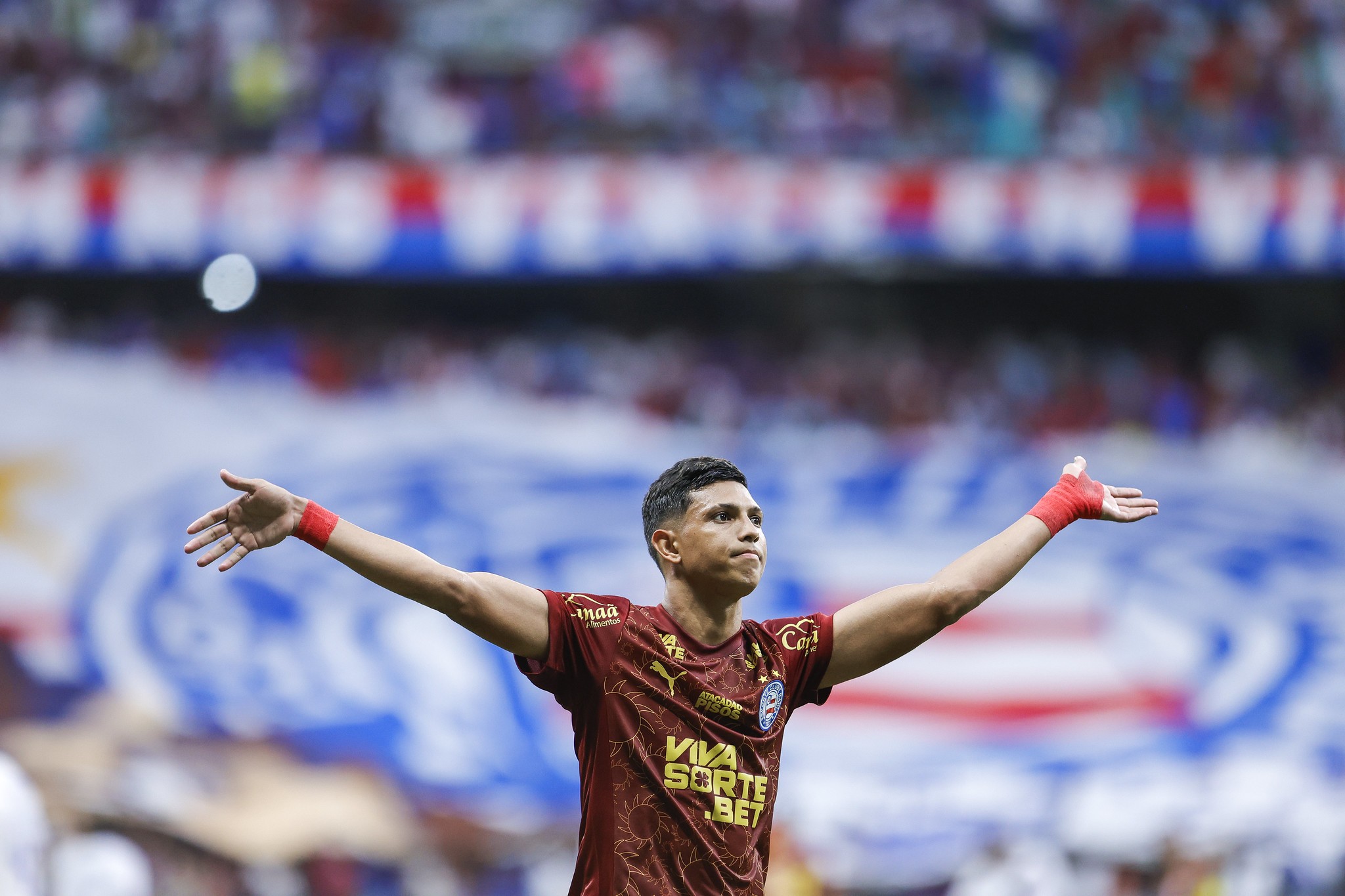 Dicas do Cartola: Especialista Digital sugere três nomes de jogos decisivos da #37; confira