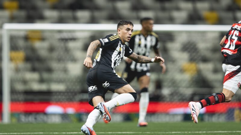 Com renovação travada no Atlético-MG, Saravia caminha para deixar o clube no fim do ano