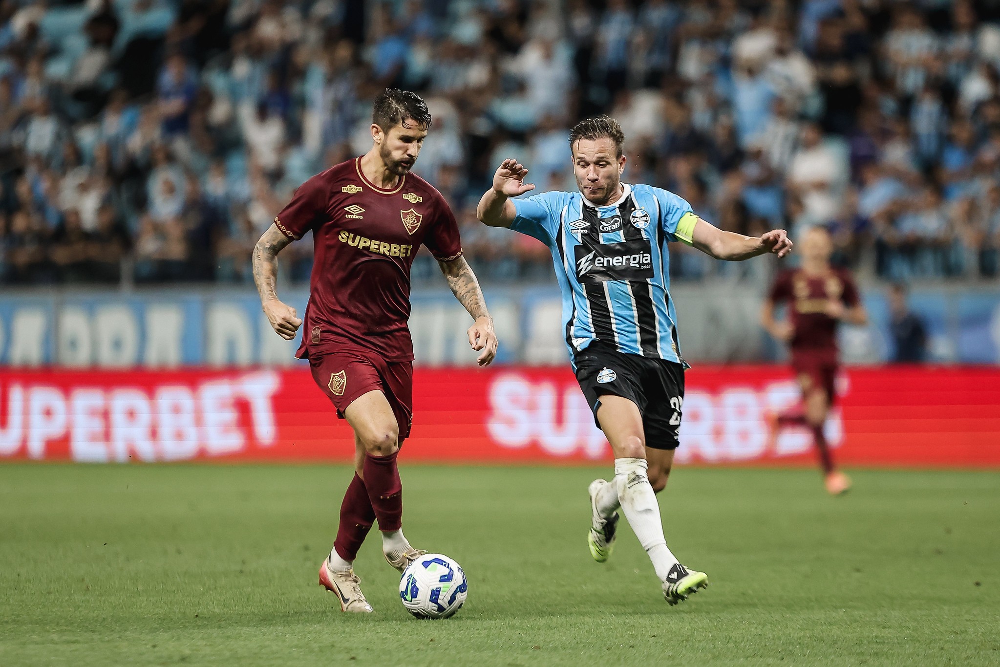 Zubeldía usa Soteldo de exemplo para crer em fim de seca de Everaldo no Fluminense: “Está ajudando”