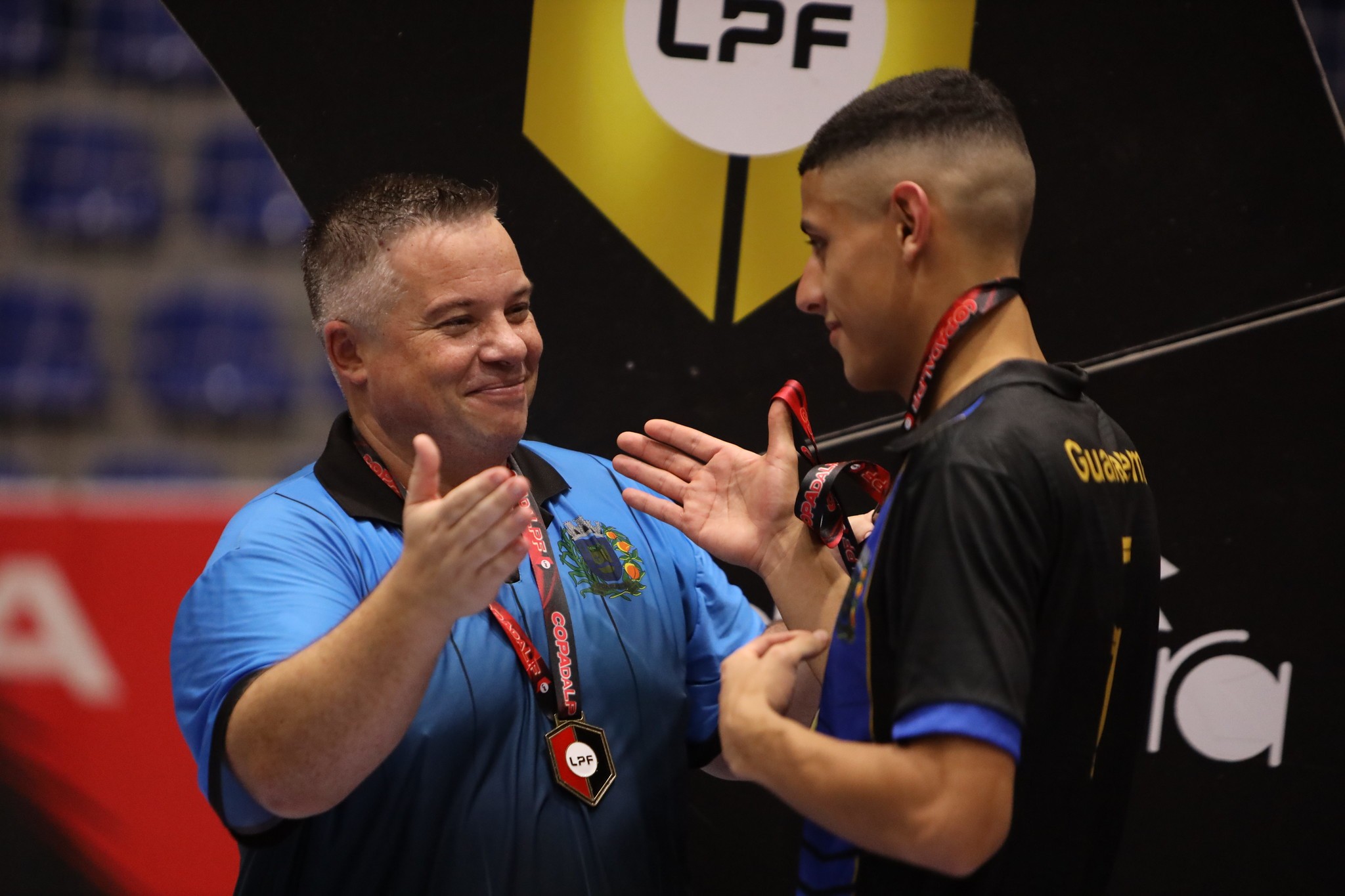 Jabá exalta temporada vitoriosa do futsal de Guararema e sinaliza permanência na equipe em 2026