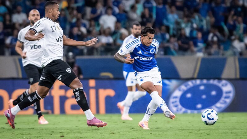 2º tempo de luta e qualidade faz Botafogo alcançar empate da sobrevivência