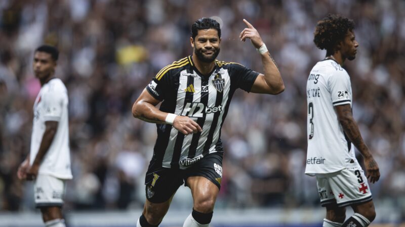 Fluminense tem interesse em Hulk e aguarda reunião do atacante com o Atlético-MG