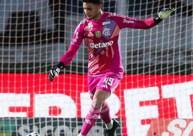 Quem é Dyogo Alves, único goleiro do Flamengo além de Rossi na Copa Intercontinental