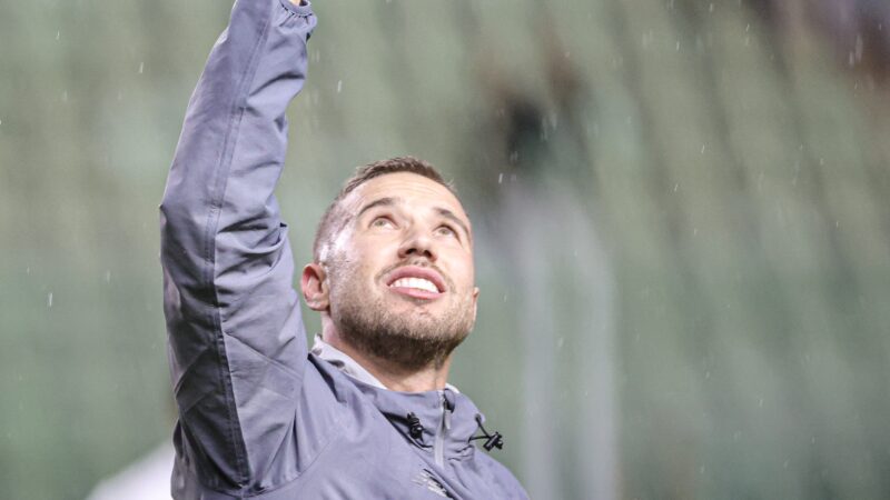 Allan Barcellos termina ano valorizado no São Paulo e recebe sondagem de time profissional