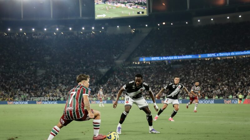 Fluminense x Vasco: Soteldo deixa clássico com dor no quadril e vira dúvida para decisão da semifinal