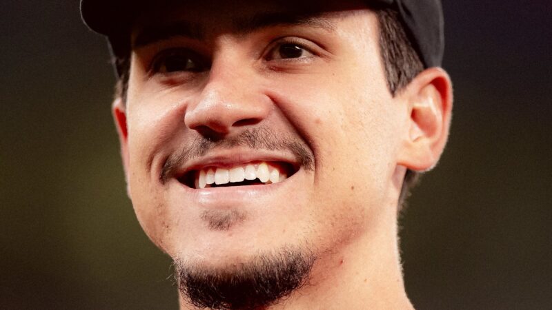 Pedro volta a jogar no Flamengo depois de 52 dias