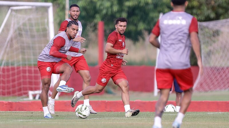 Náutico terá todos os reforços anunciados integrados ao elenco até o fim de semana