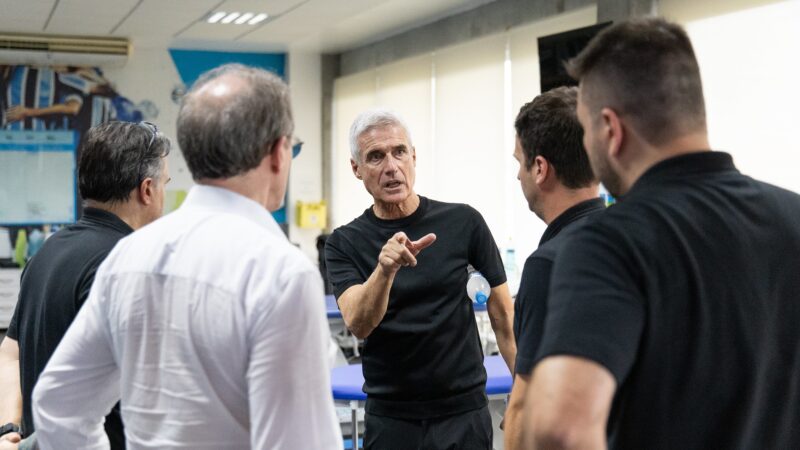 Veja quais são as missões do técnico Luís Castro no Grêmio