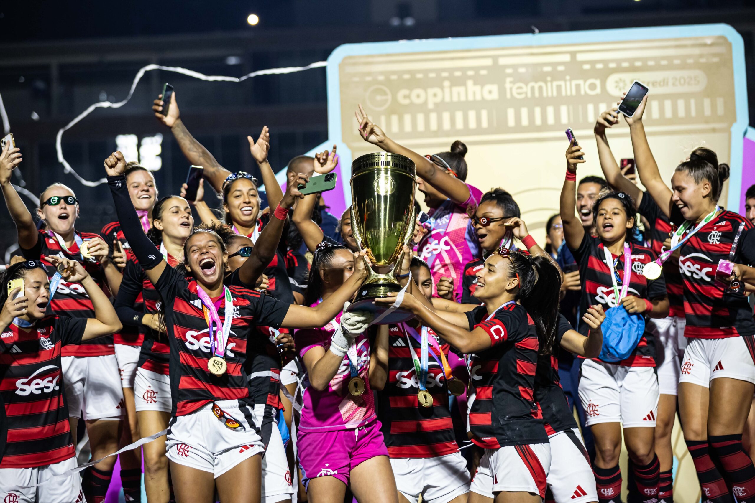 O que explica domínio de times cariocas nos torneios de base de futebol feminino em 2025