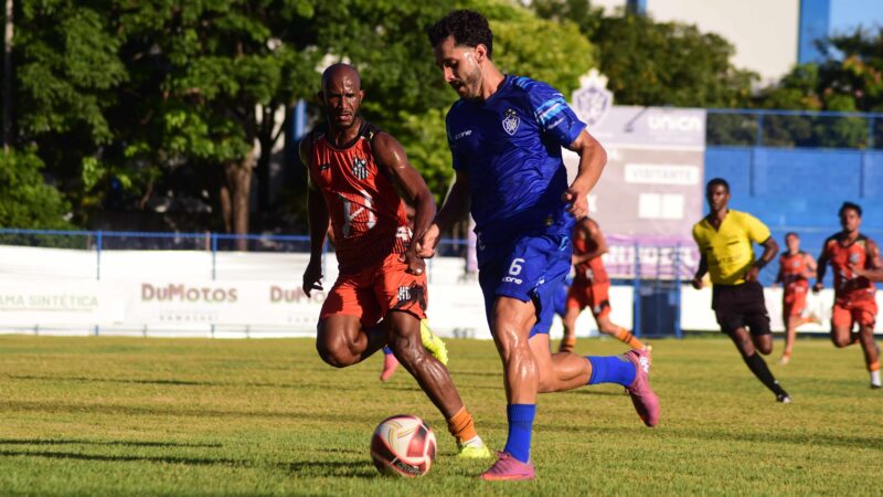 Vitória-ES vence Democrata GV em jogo-treino, no Salvador Costa