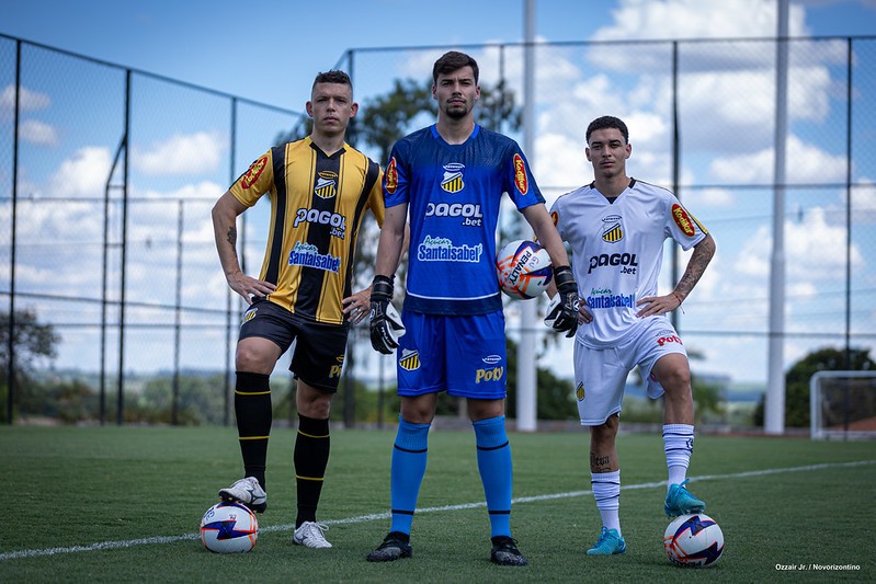Novorizontino apresenta novos uniformes para a temporada 2026; veja as fotos