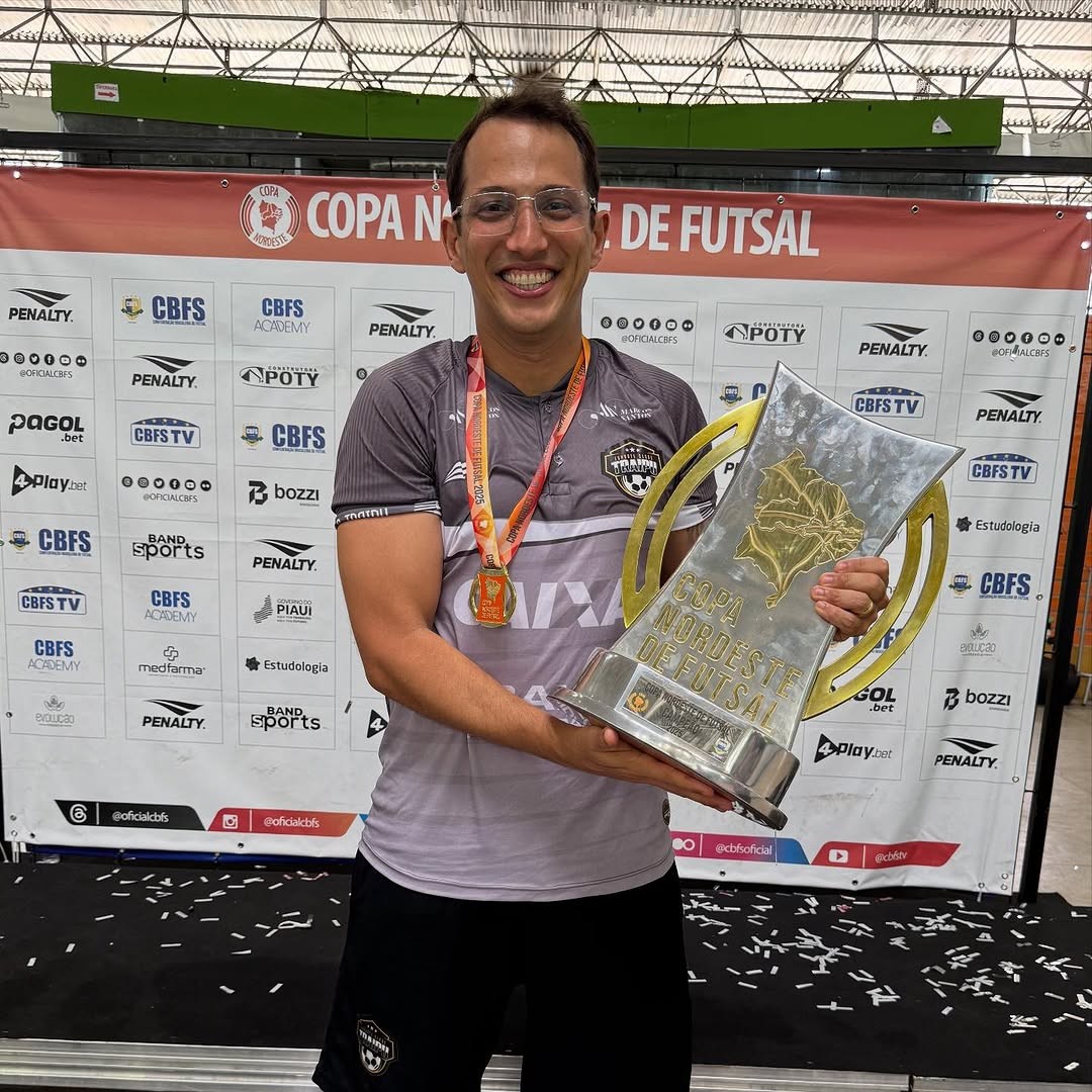 Traipu anuncia a saída do técnico Davi Mendonça e de seis atletas