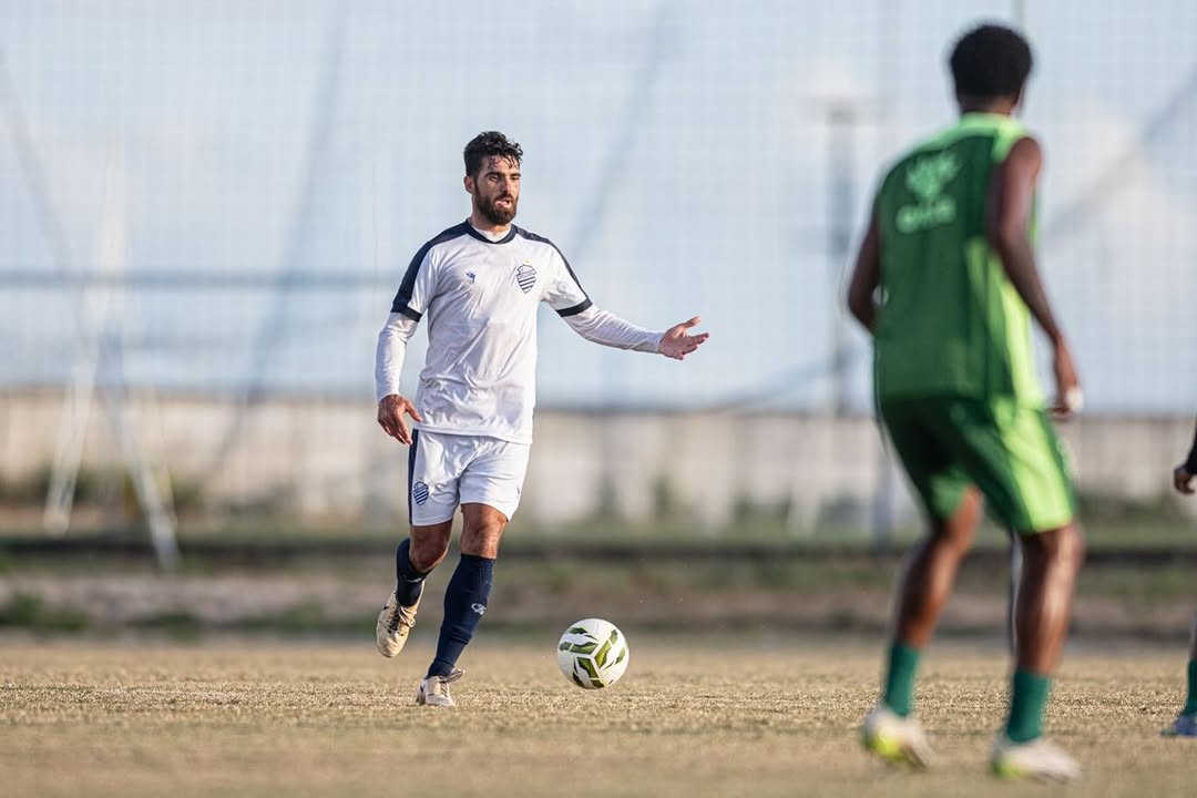 Robson Rodas explica situação dos gramados do CT do CSA e estipula prazo para recuperação