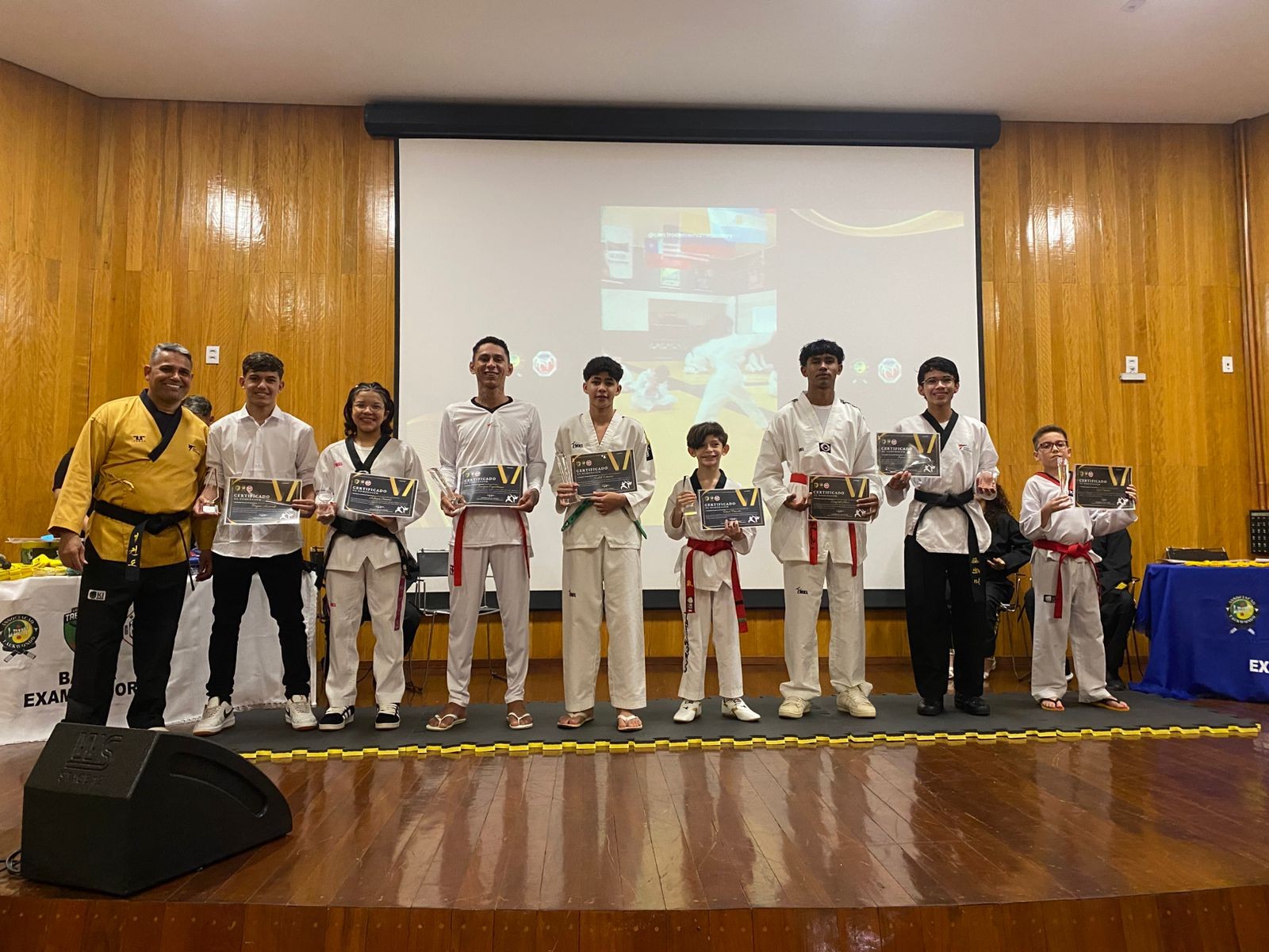Taekwondistas acreanos são homenageados em cerimônia de premiação Melhores do Ano
