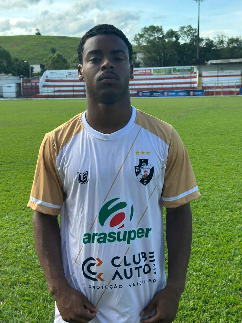 Vasco-AC empata em último jogo-treino no RJ antes da viagem para apresentação no Acre