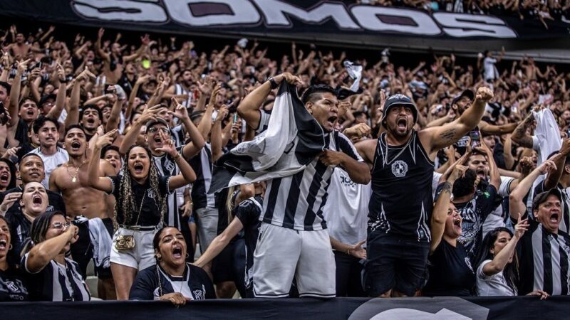 Ceará faz promoção de ingressos para jogo contra o Palmeiras