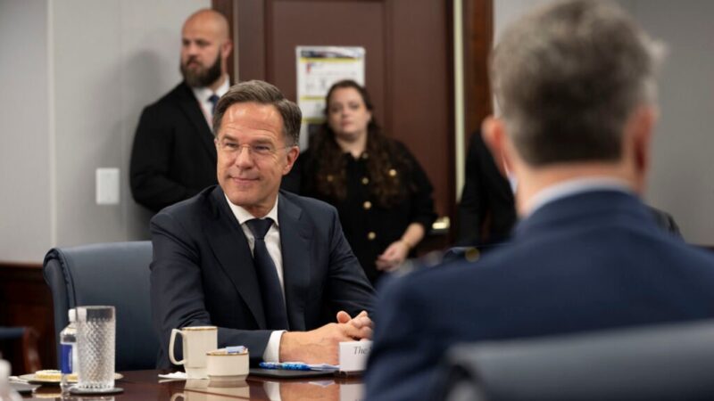 Chefe da Otan alerta Europa sobre risco de ataque da Rússia e pede aumento urgente nos gastos militares