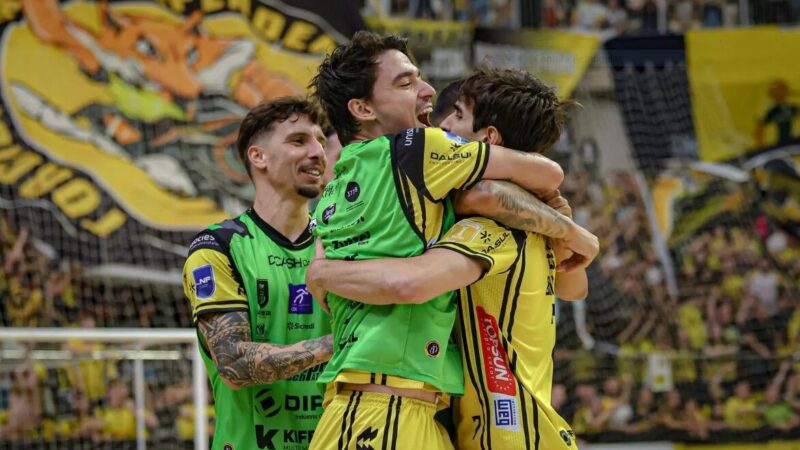 Jaraguá empata com Atlântico em Erechim e confirma vaga na final da LNF