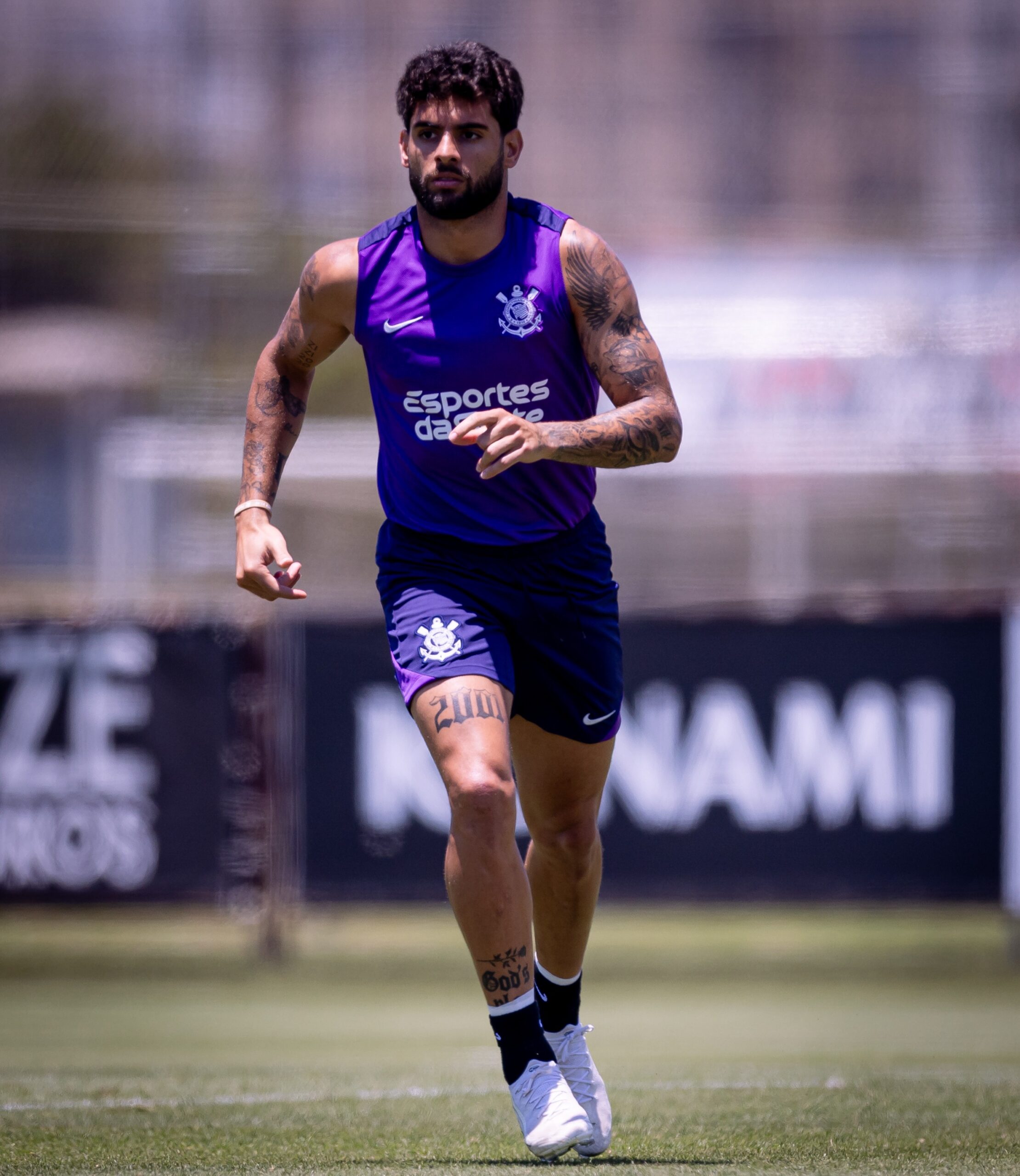 Yuri Alberto participa de treino regenerativo no Corinthians e aguarda resultado de exames