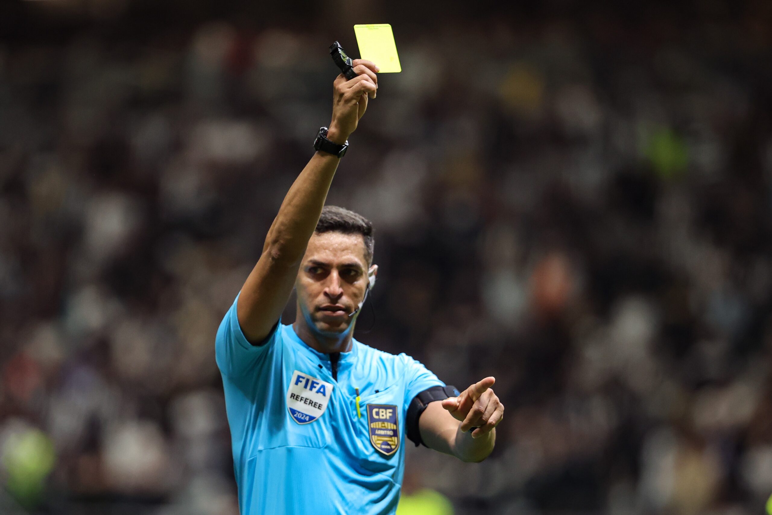 CBF divulga arbitragem de Corinthians x Cruzeiro