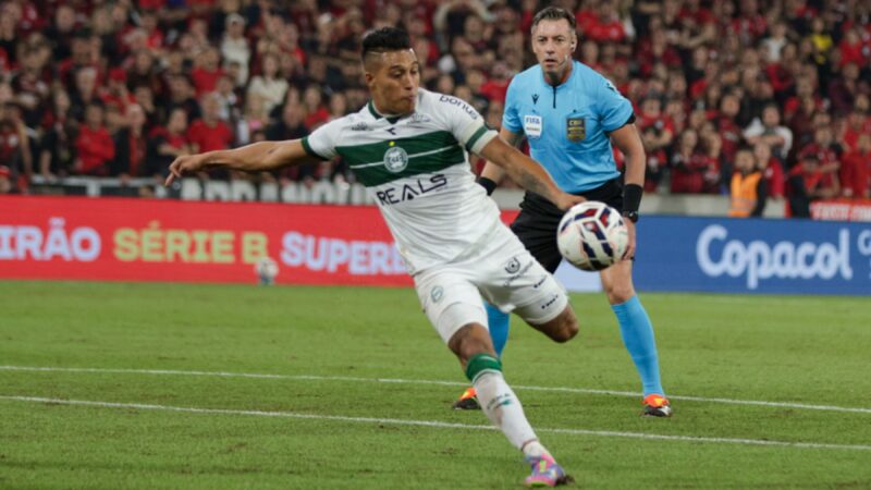 Coritiba encaminha renovação com Sebastián Gómez; veja novo tempo de contrato