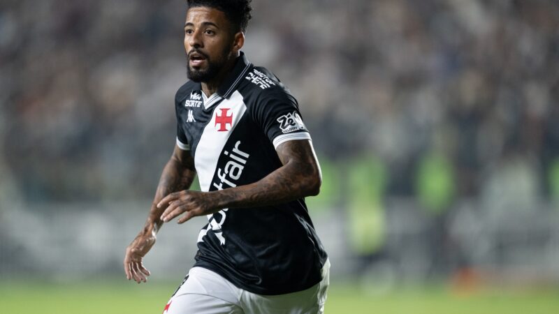 Em fim de contrato com o Vasco, Paulinho recebe sondagens e deve deixar o clube