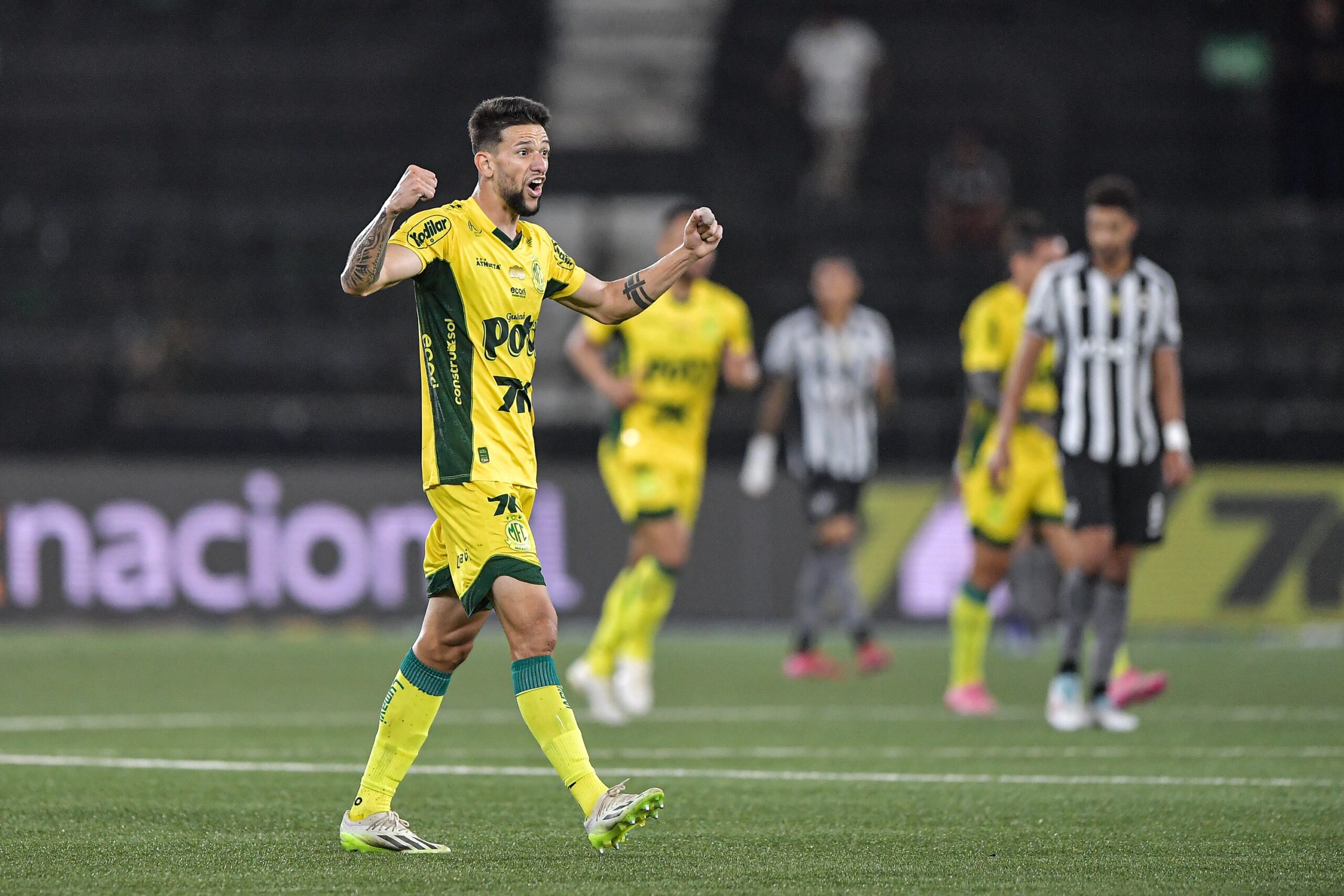 Fluminense e Mirassol assinam acordo, e Jemmes é aguardado no Rio para oficializar contratação