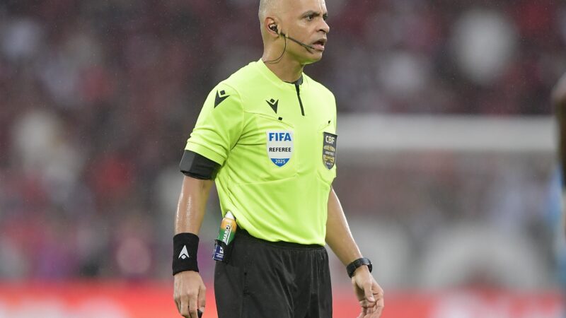 Vasco x Corinthians: árbitro do jogo de volta da final da Copa do Brasil é definido pela CBF