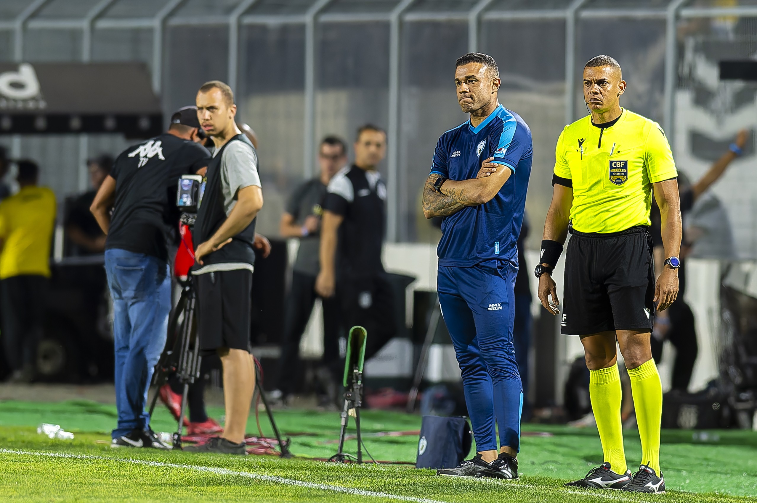 Roger pega quatro jogos de suspensão por confusão na final da Série C; Londrina vai recorrer