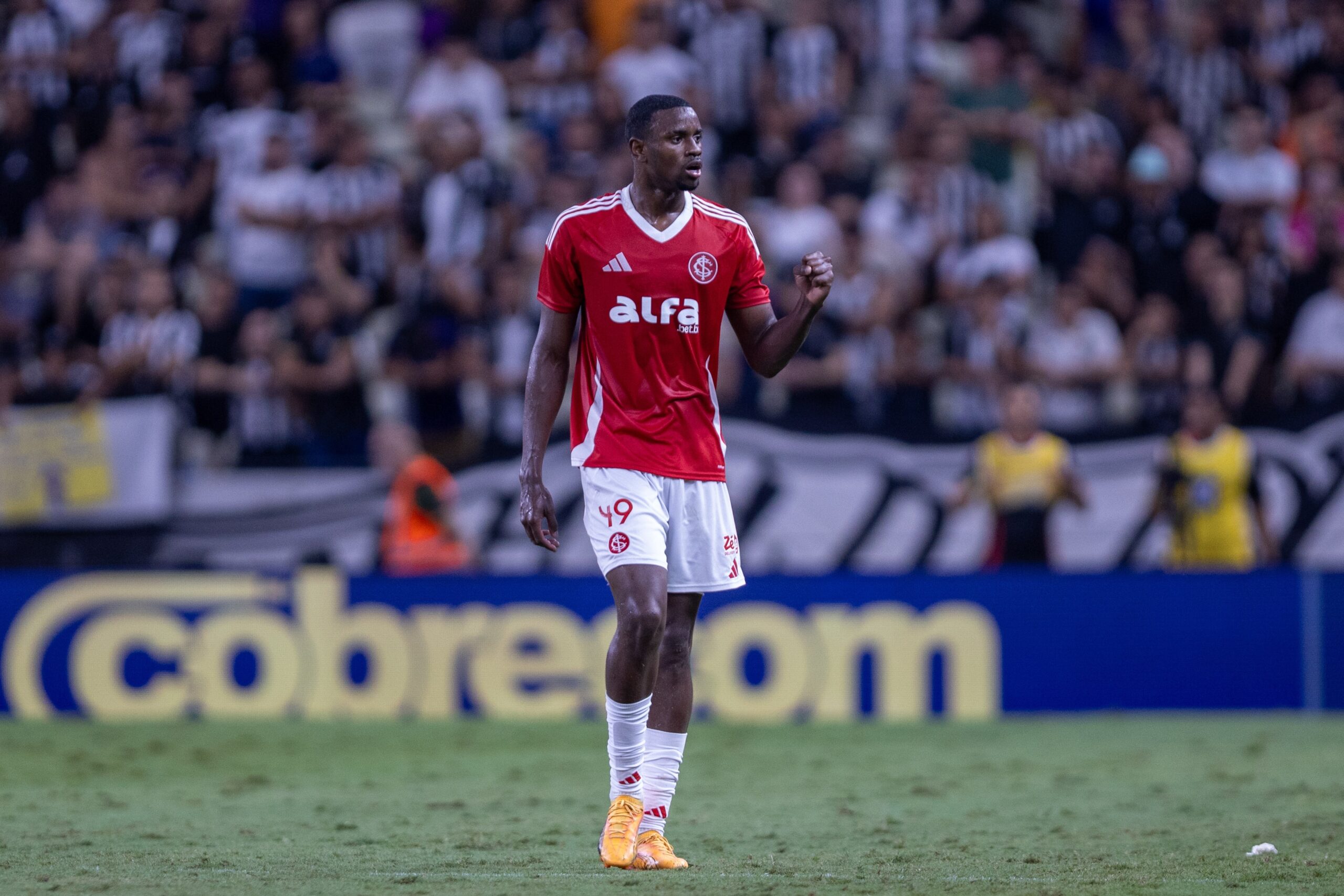 Inter encaminha venda de Ricardo Mathias a clube da Arábia Saudita