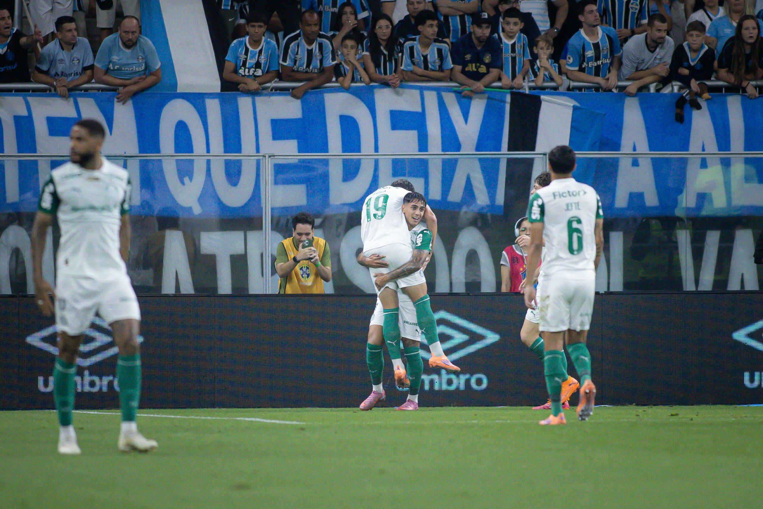 Palmeiras planeja 2026 e aposta em recuperação de dupla que custou mais de R$ 150 milhões