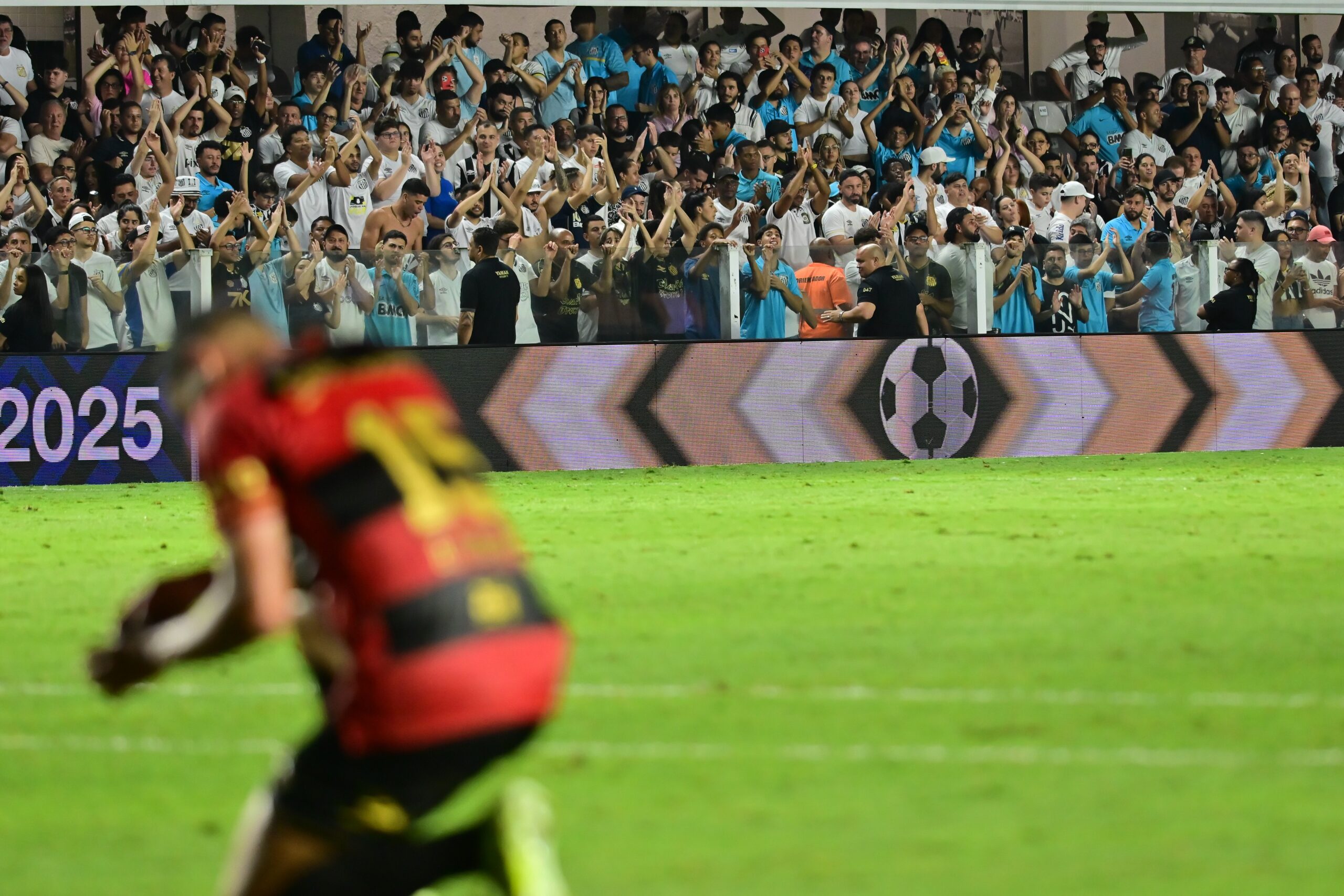 Sport termina temporada 2025 com série de recordes negativos históricos; confira lista