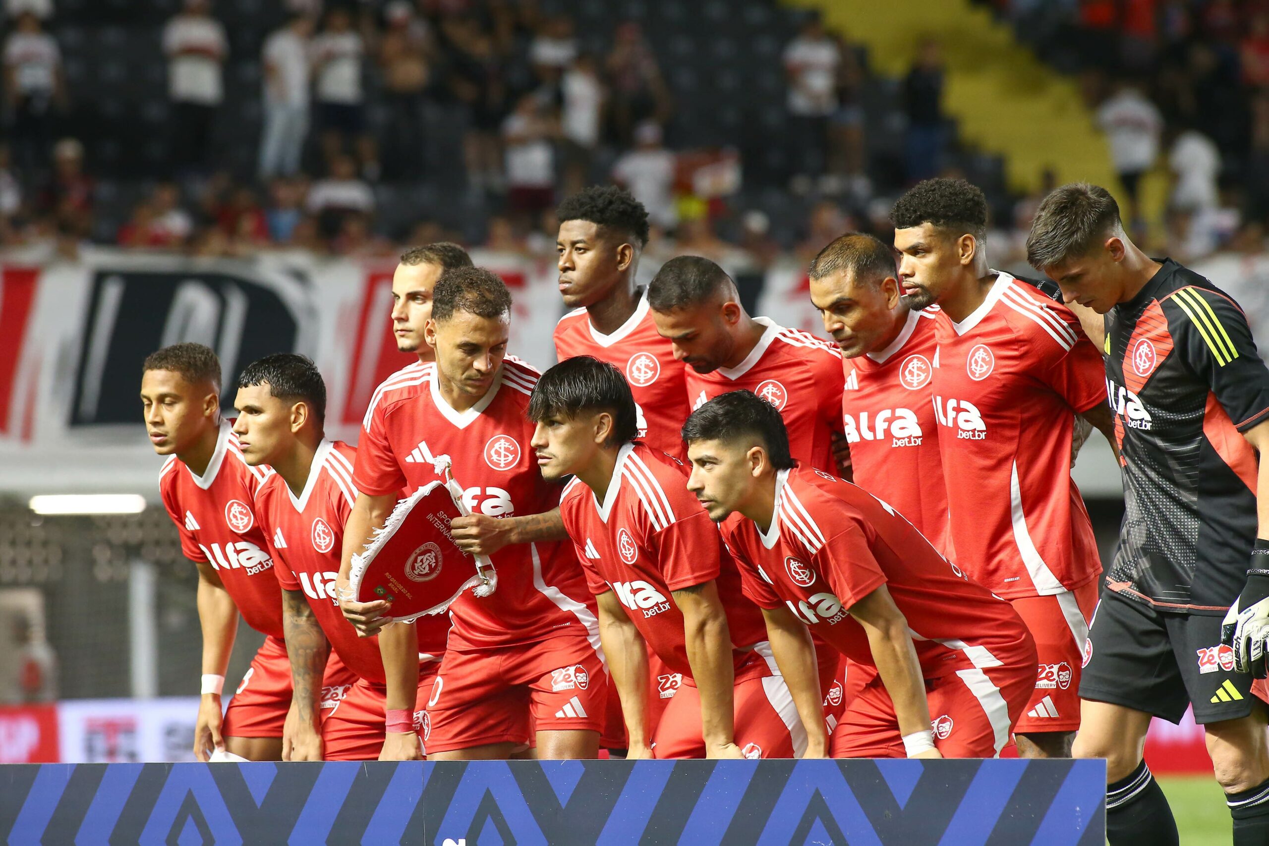 Atuações do Inter: em novo fiasco, todos vão mal na estreia de Abel; dê suas notas