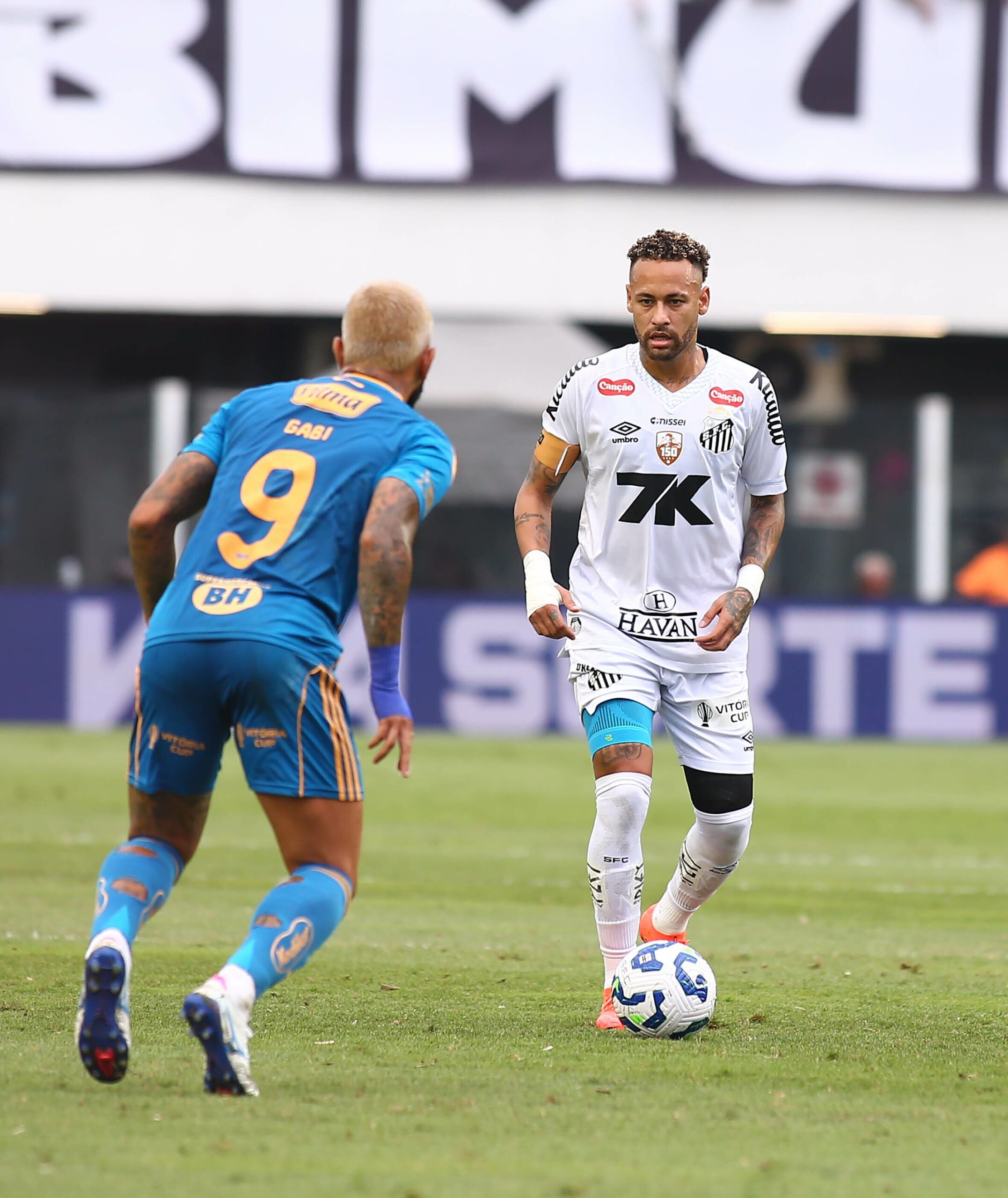 Ainda sem renovar com o Santos, Neymar defende a contratação de Gabigol