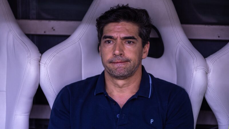 Opinião: largar o Brasileirão antes da hora foi um dos maiores erros da gestão Abel no Palmeiras